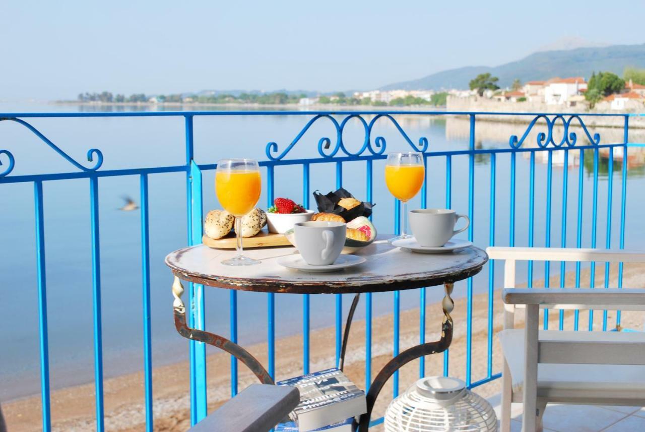 Villa "Pietra E Mare" Nafpaktos Bagian luar foto